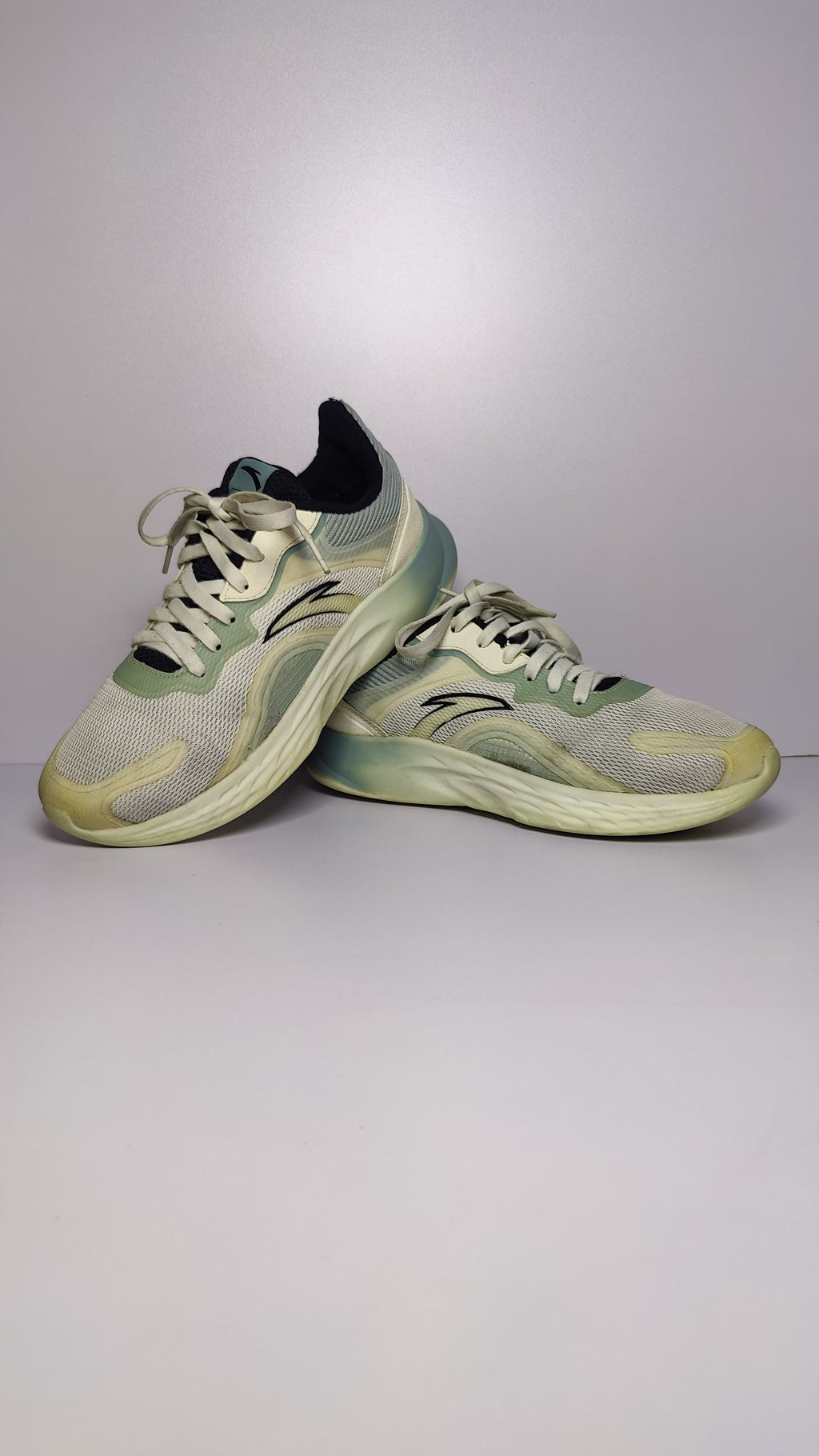 ANTA Running Series Sneakers