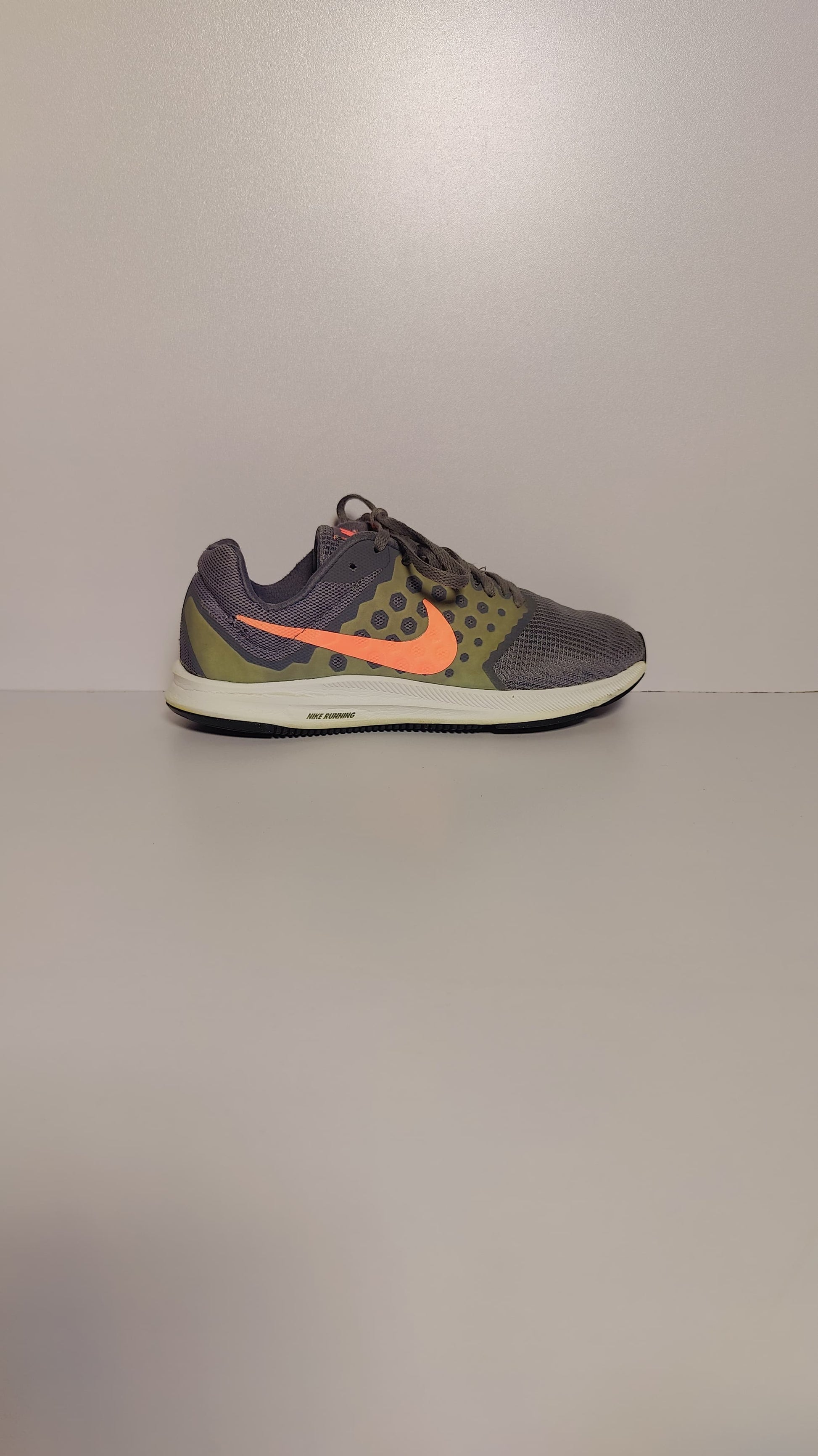 Nike Downshifter 7 (Grey/Lava Glow, Women)