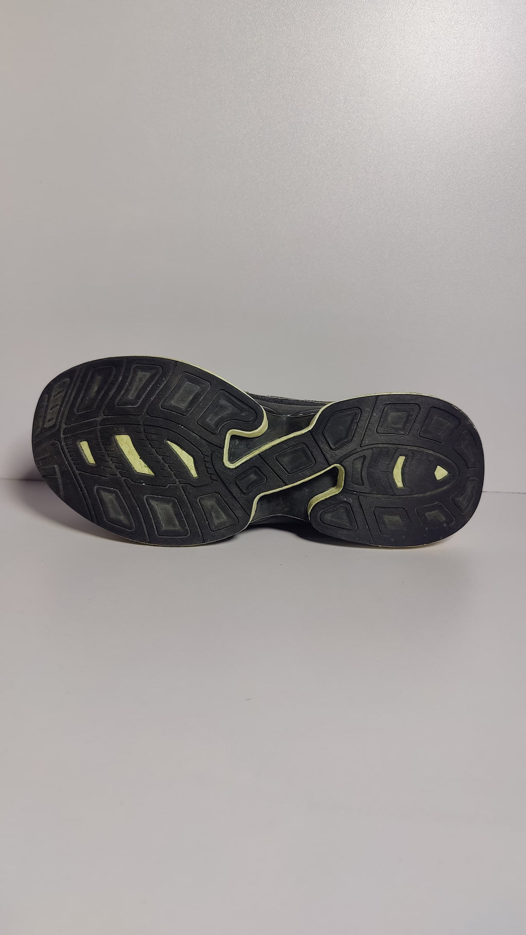 Men’s Running Sneakers