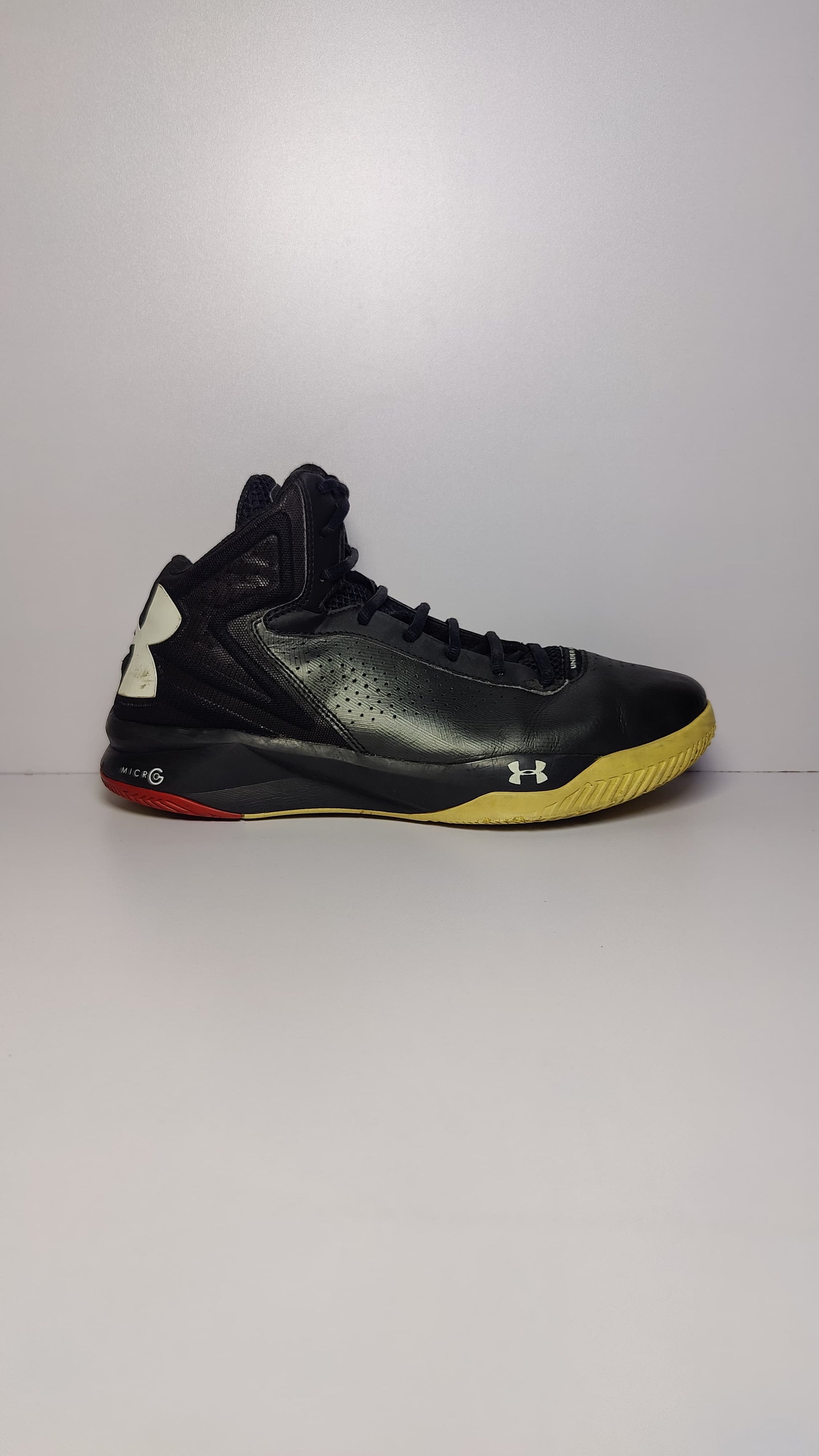 Under Armour Micro G® Torch Basketball Shoes