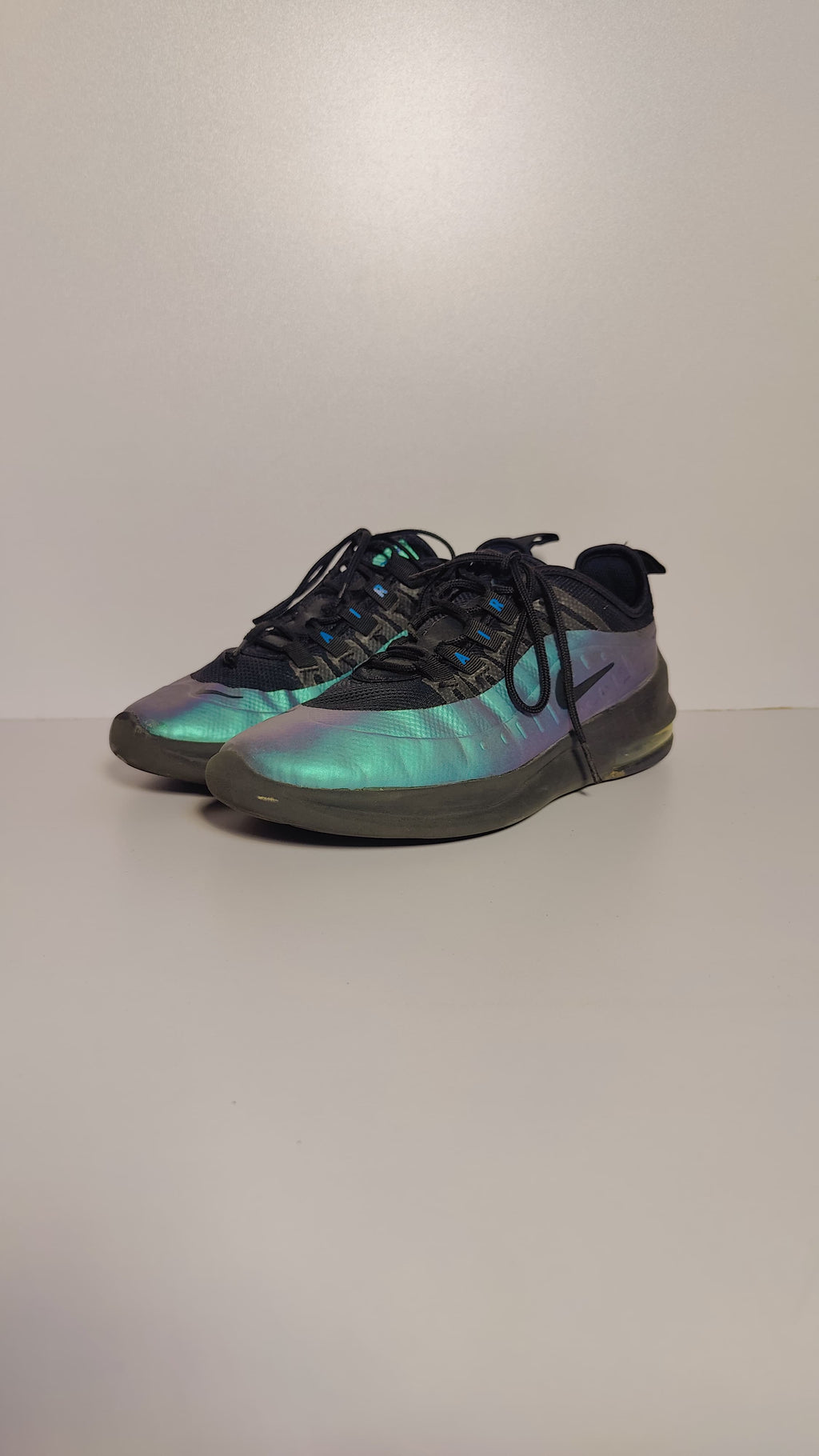 Nike Air Max Axis
