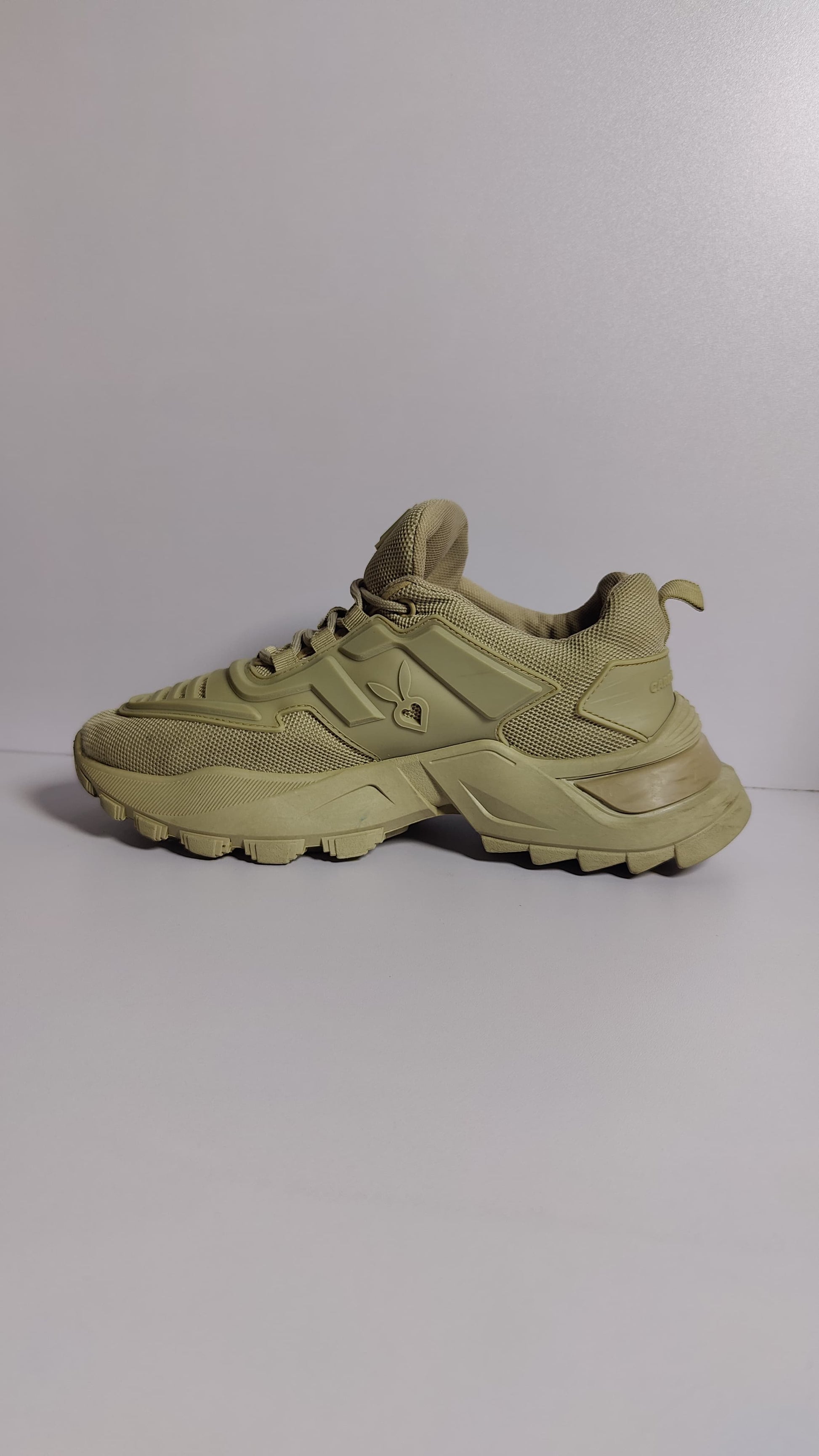 Women’s Stylish Sneakers
