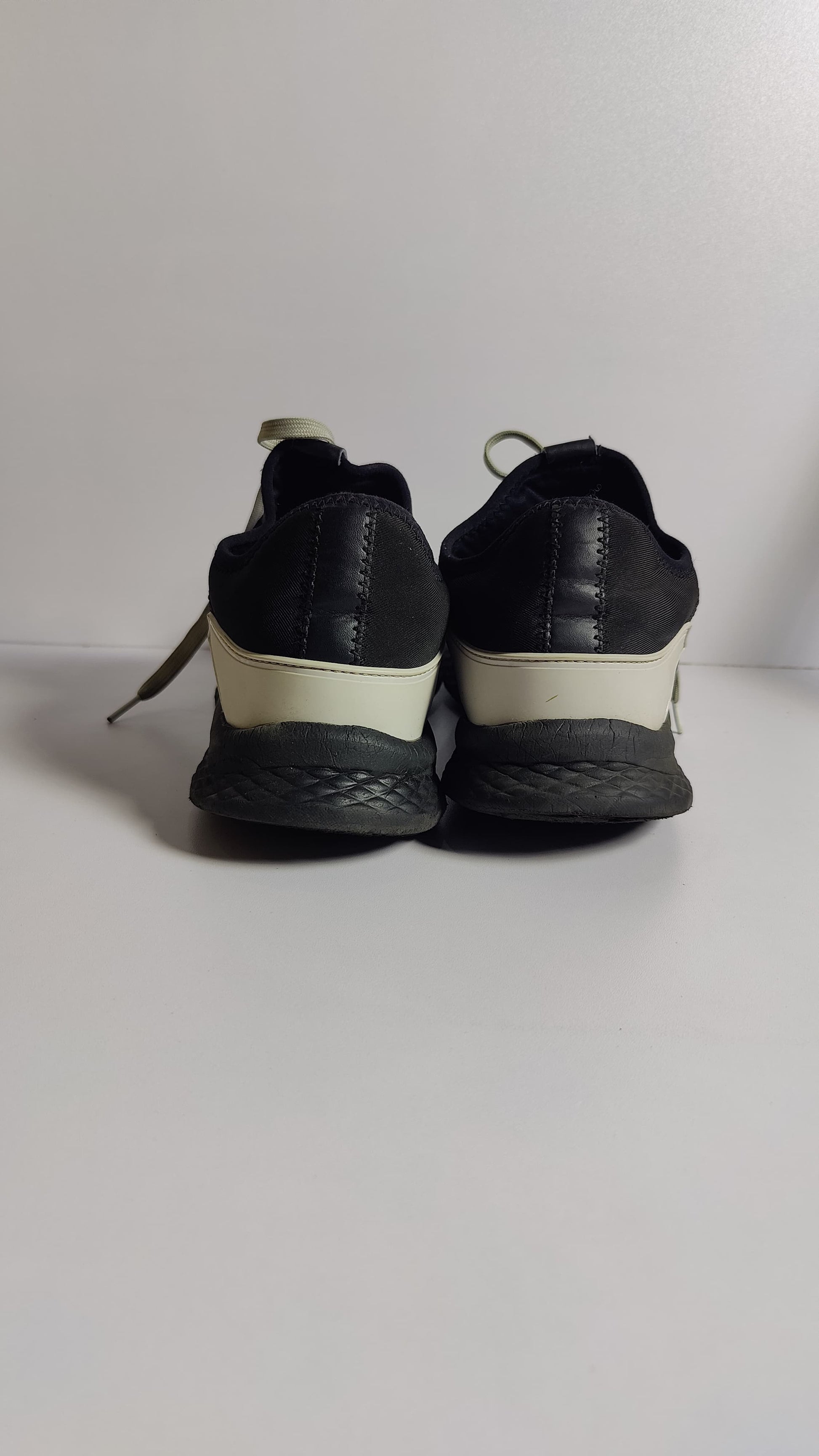 Galop Black Shoes