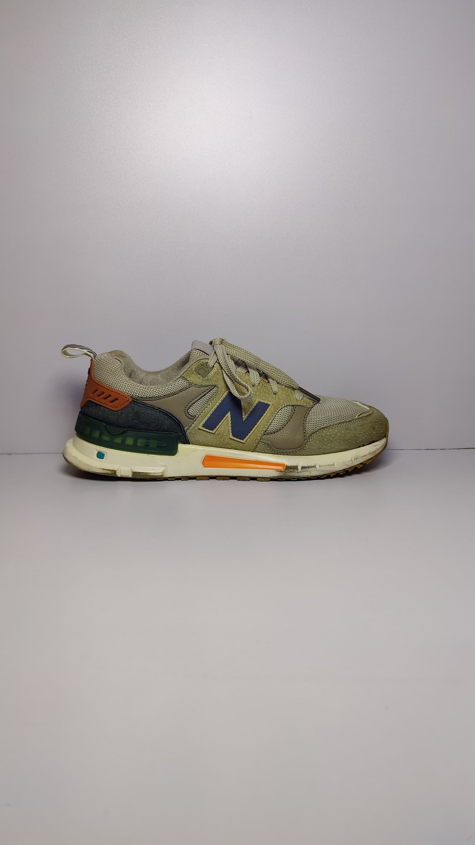 New Balance Sneakers