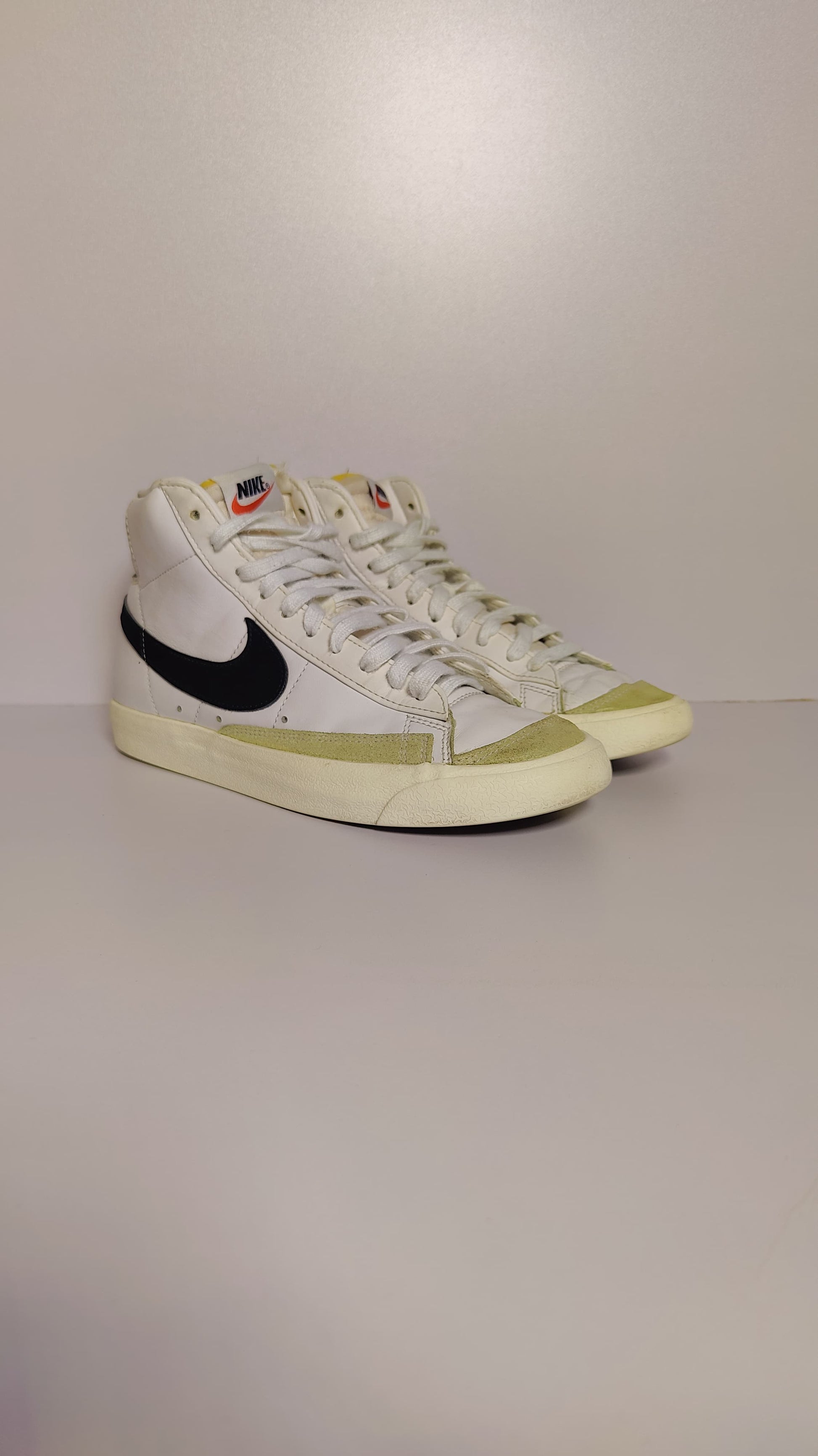 Nike Blazer Mid ‘77 Vintage (White/Black)