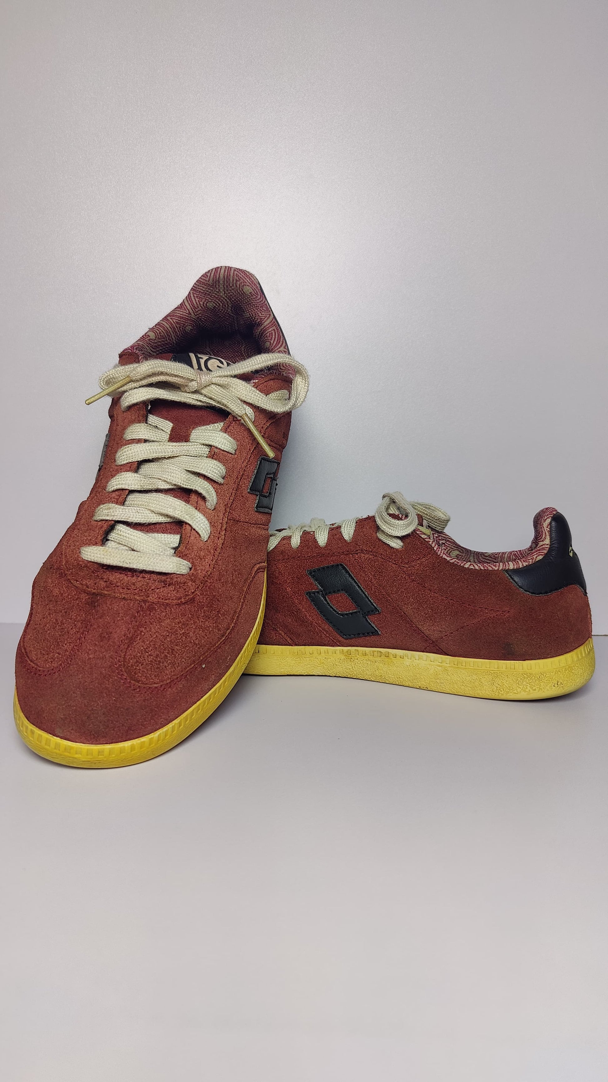 Men’s Sneakers – LOT 1992 Brazil Select T7367 | Red Print × Black Leather