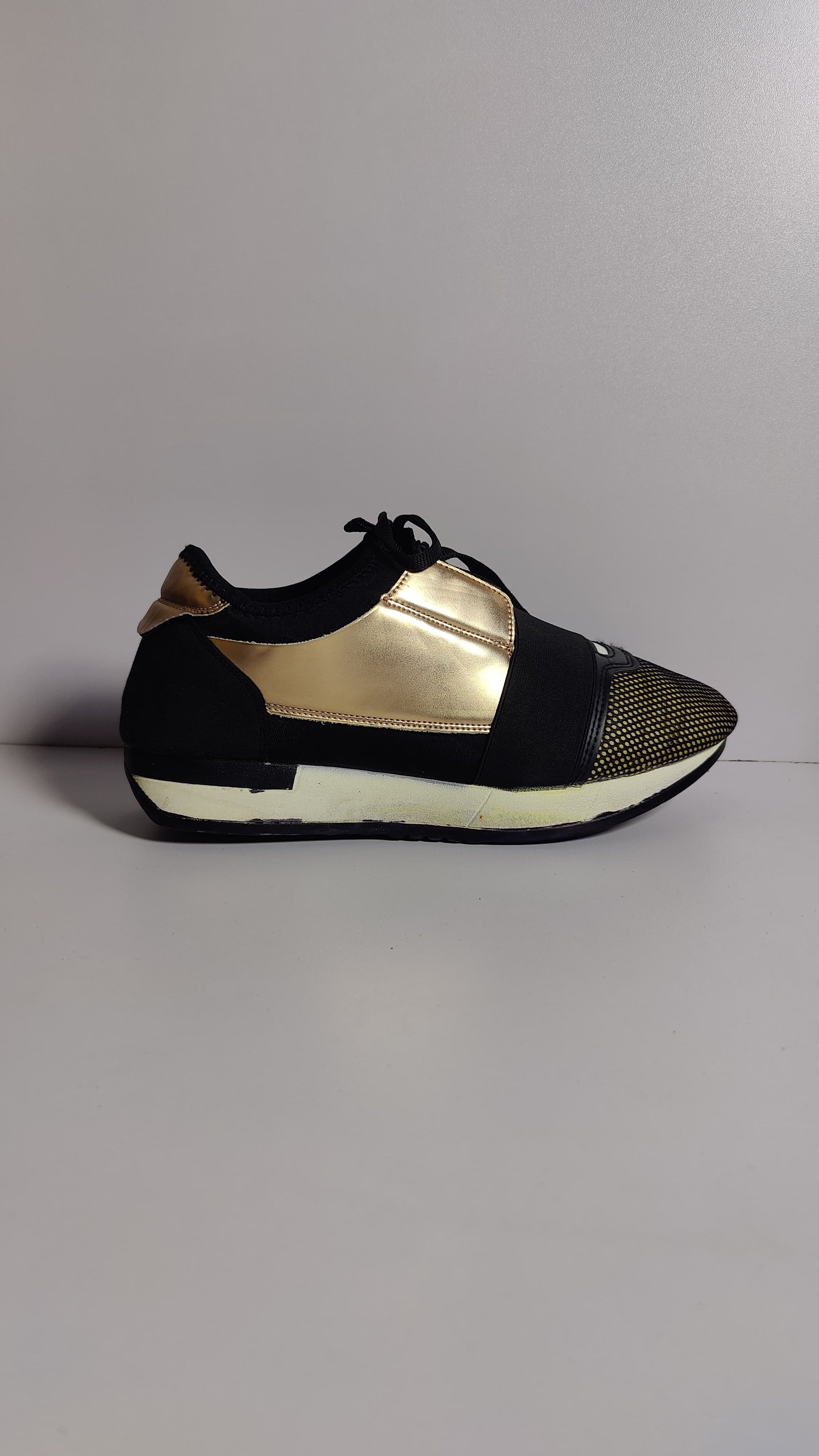 Girls’ Brown & Black Shoes