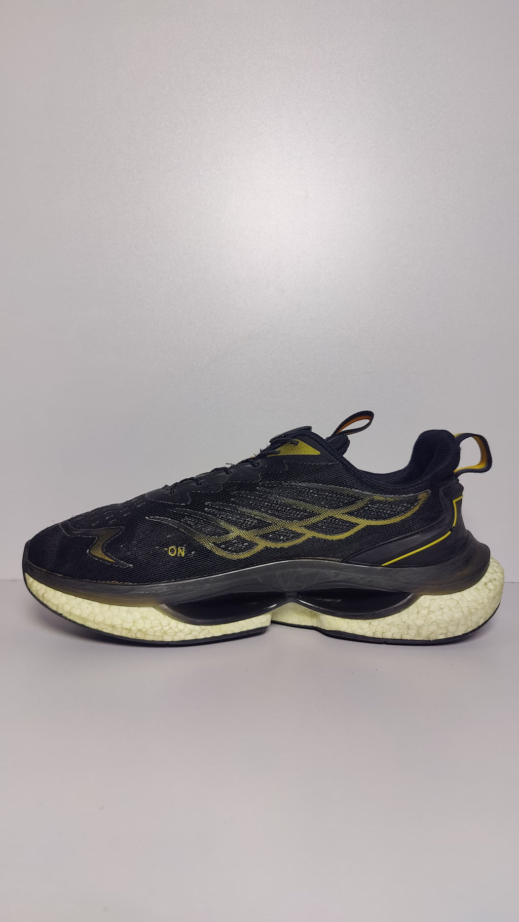 Men’s Running Sneakers