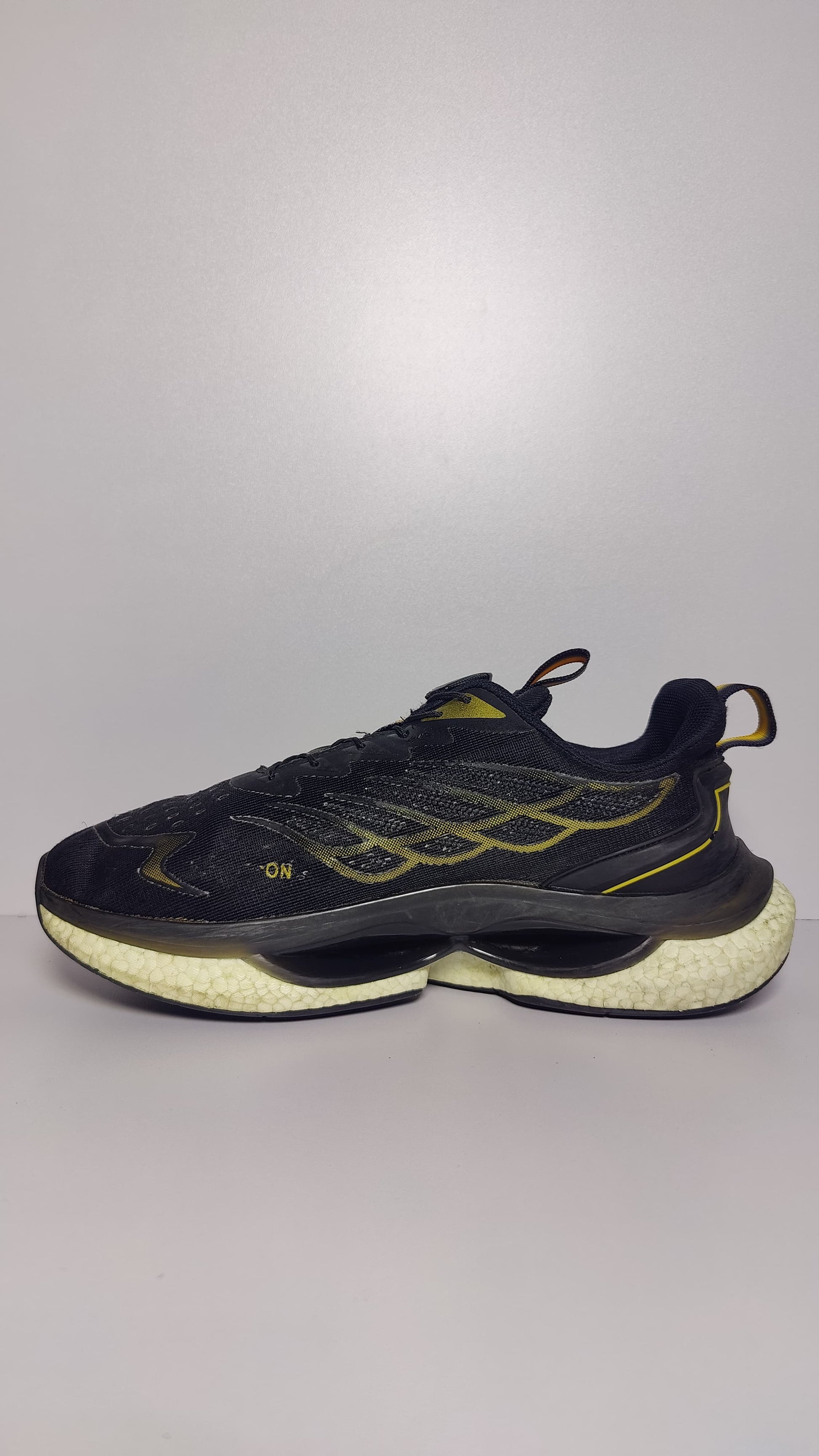Men’s Running Sneakers
