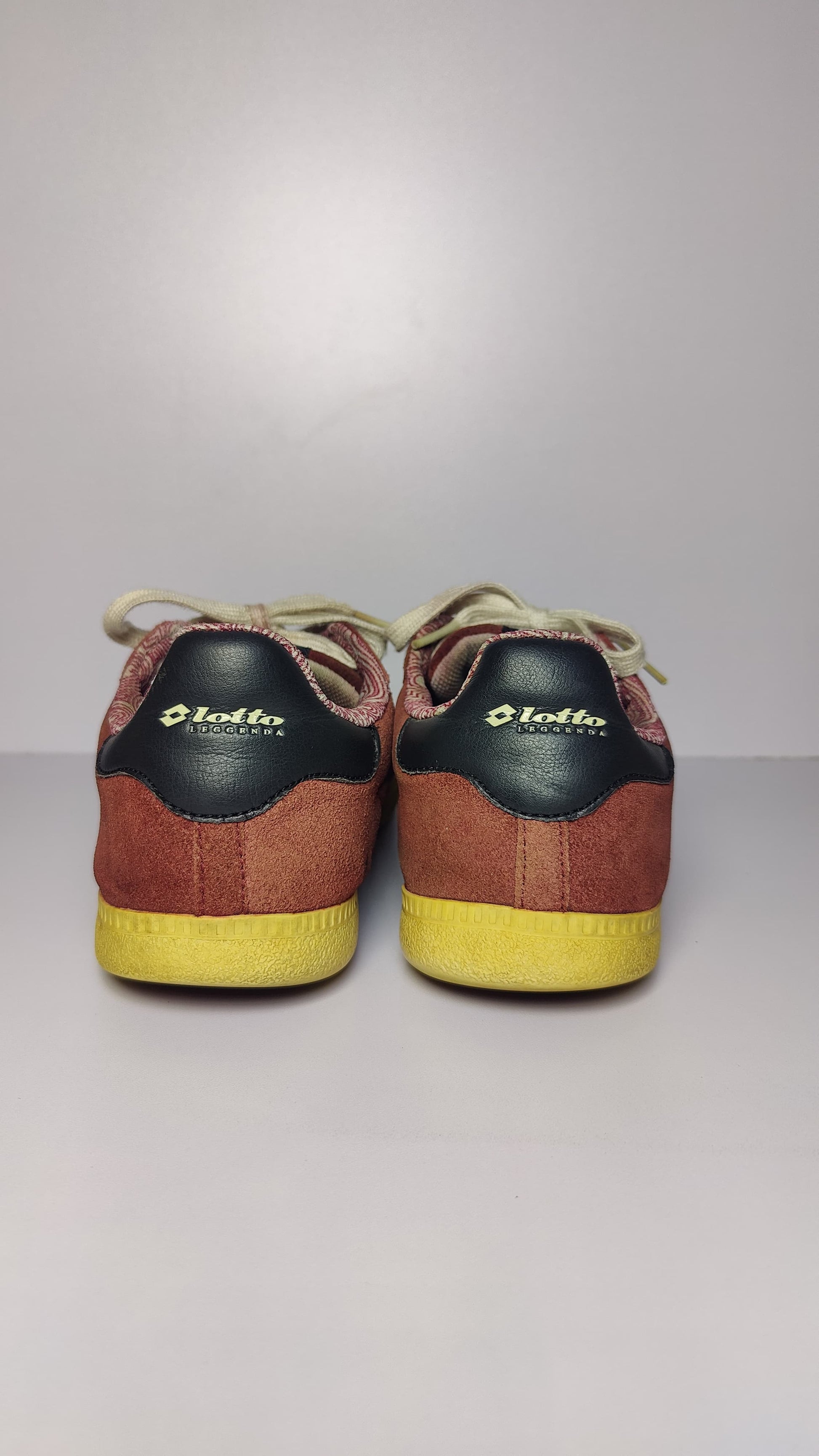 Men’s Sneakers – LOT 1992 Brazil Select T7367 | Red Print × Black Leather