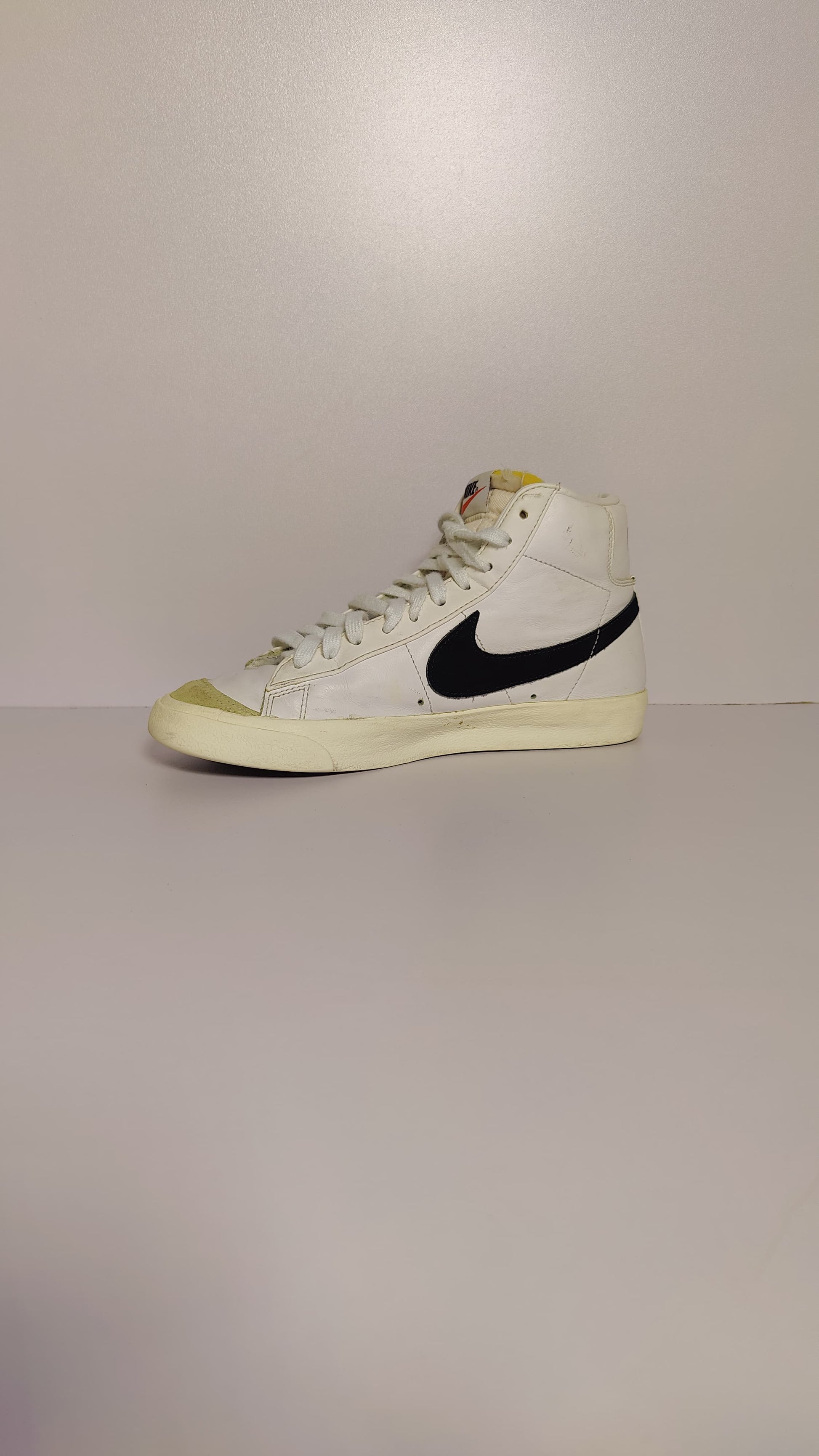 Nike Blazer Mid ‘77 Vintage (White/Black)