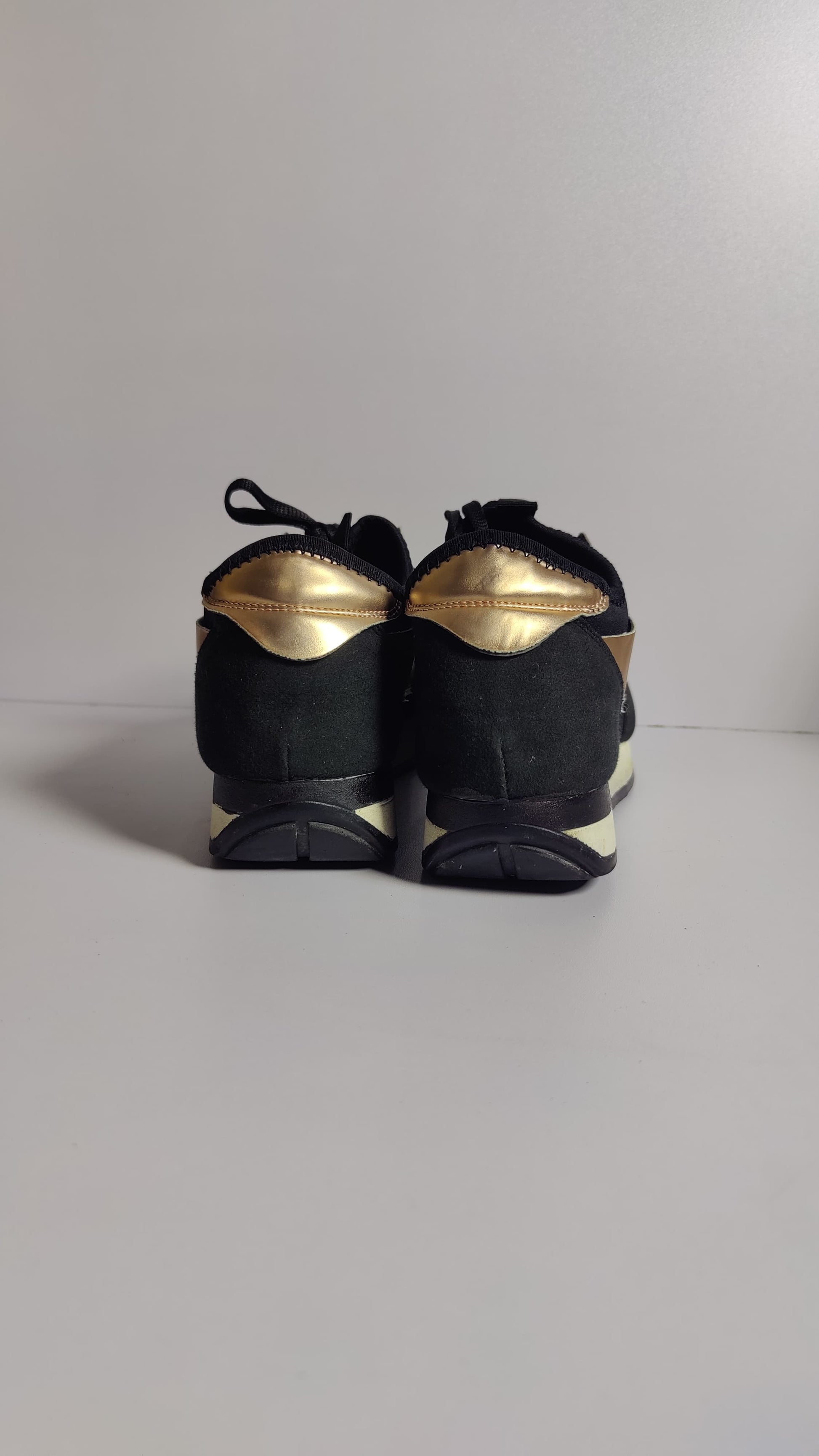Girls’ Brown & Black Shoes