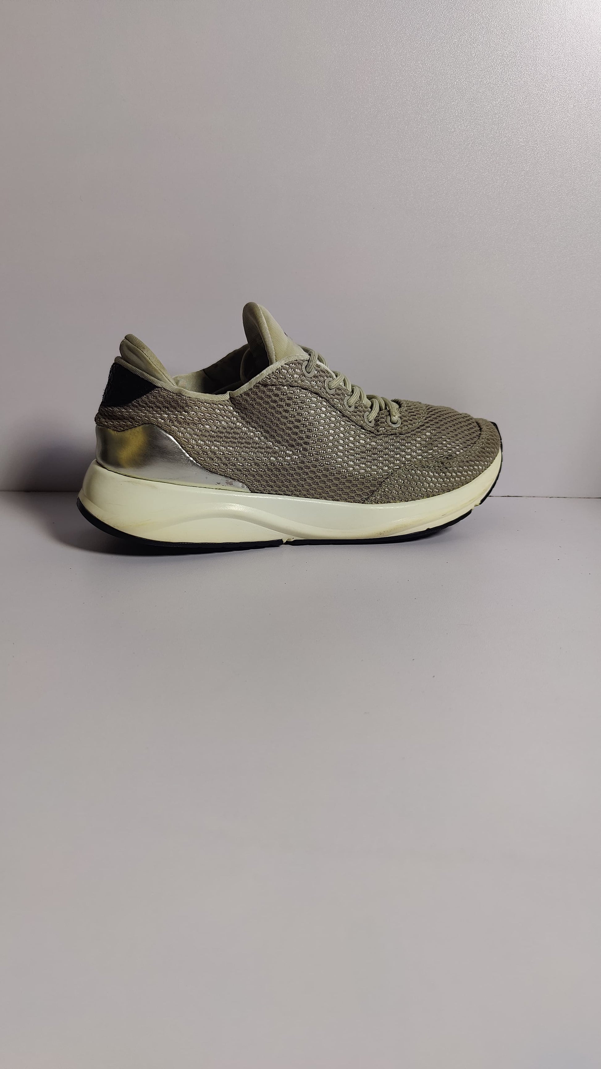 Women’s Stylish Double Cover Casual Shoes