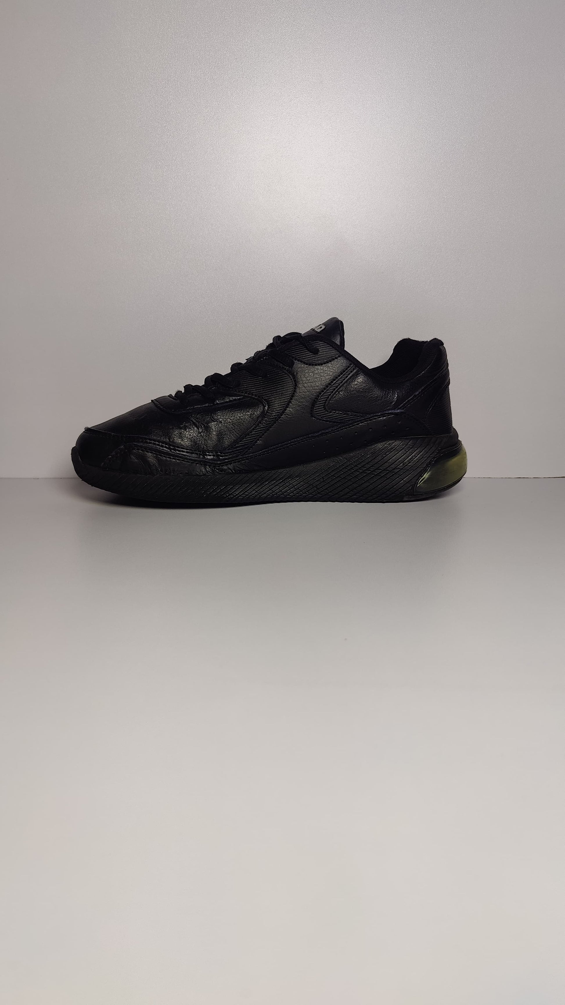 Shaq Armstrong Men’s Basketball Trainers