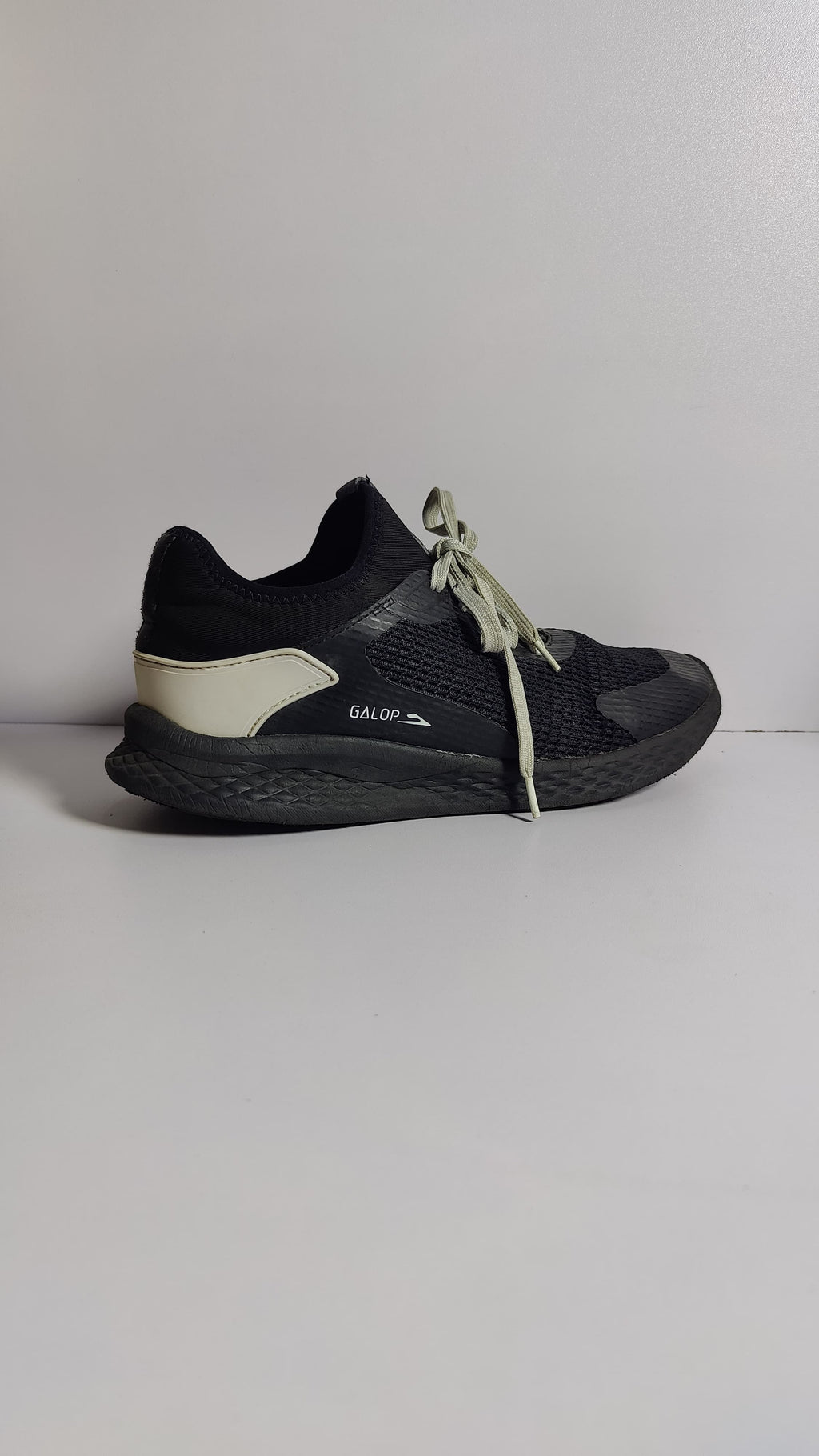 Galop Black Shoes