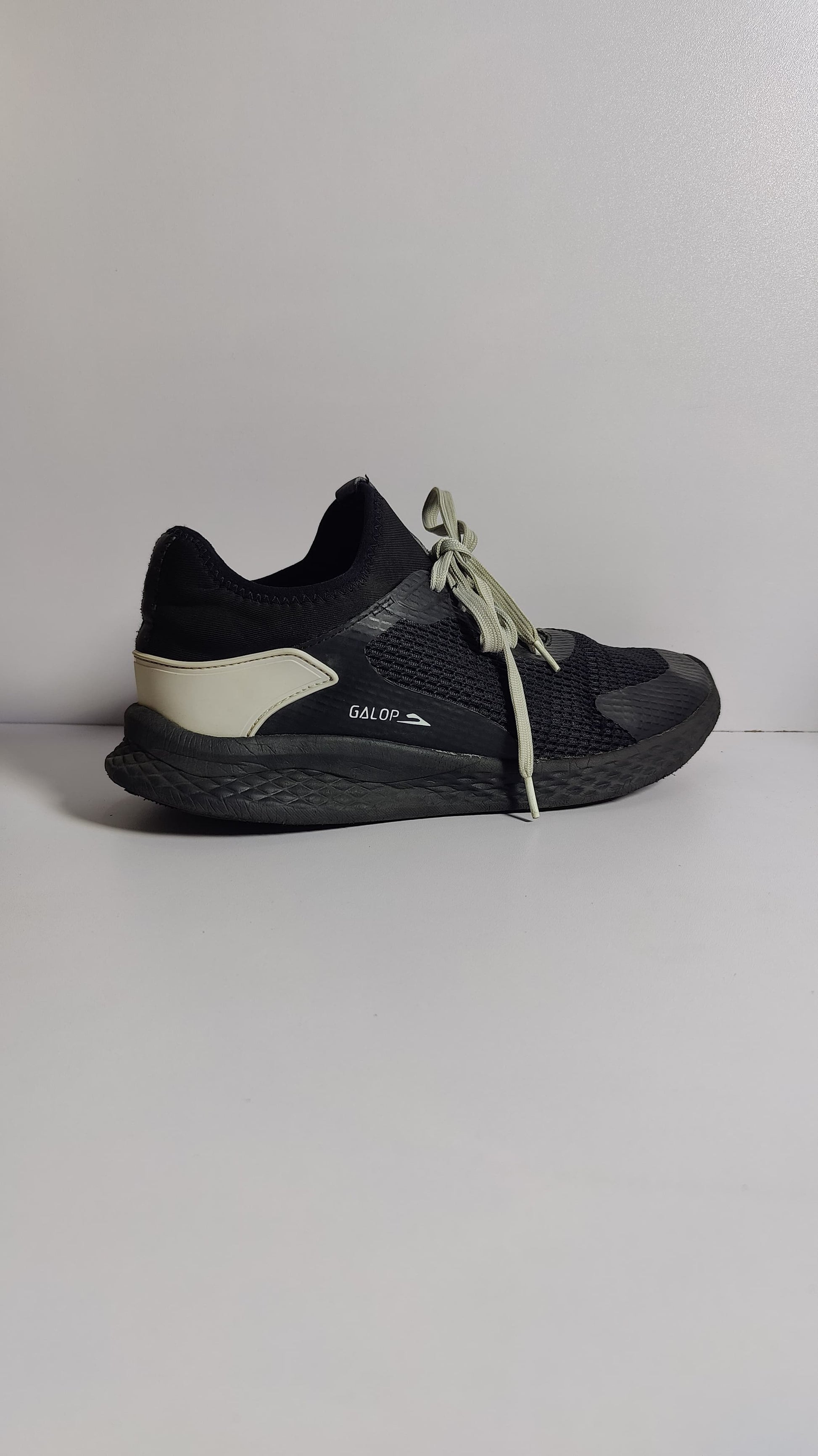 Galop Black Shoes