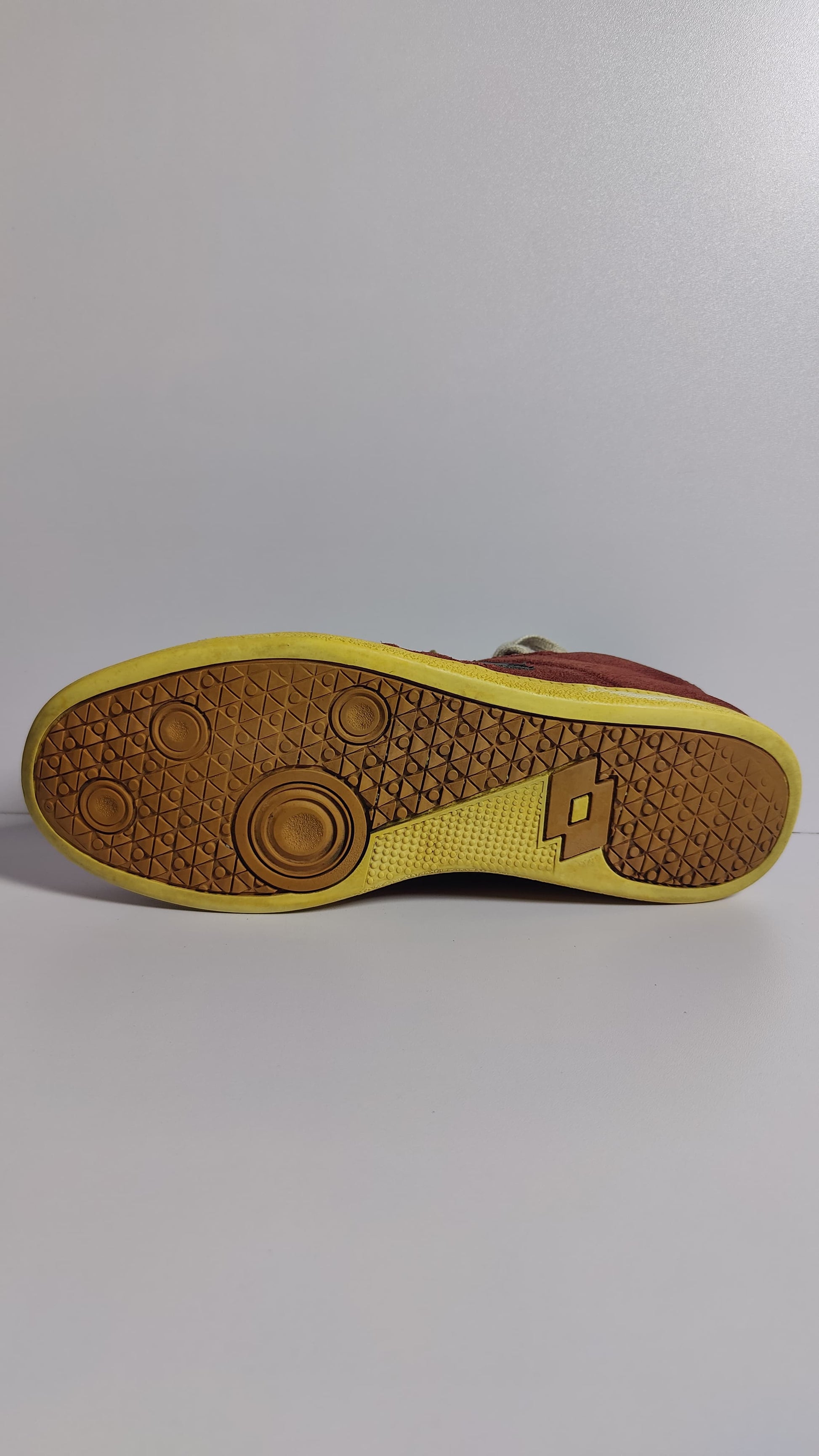 Men’s Sneakers – LOT 1992 Brazil Select T7367 | Red Print × Black Leather