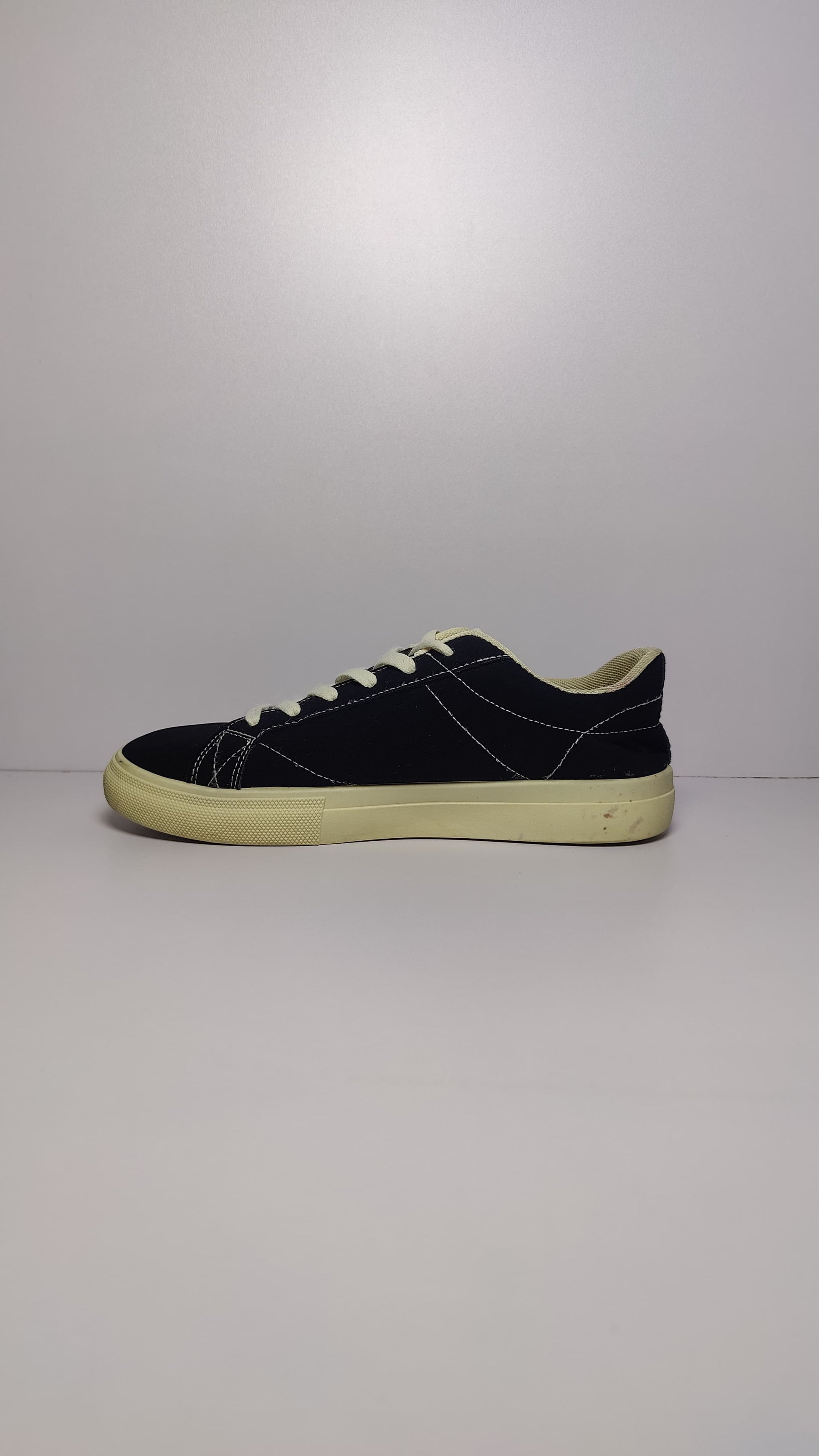 Jane Harlow Casual Sneakers