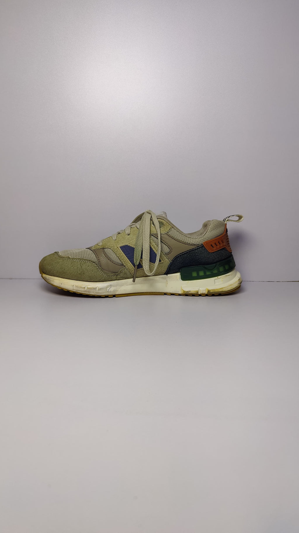 New Balance Sneakers