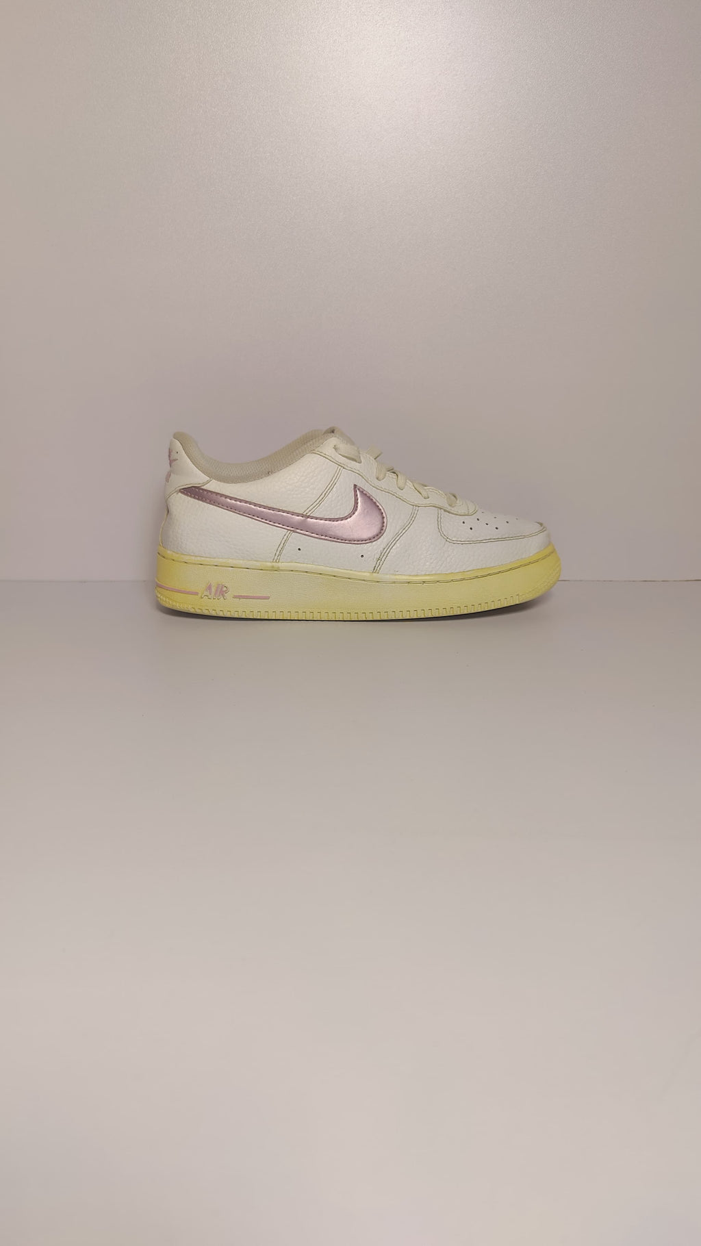 Nike Air Force 1