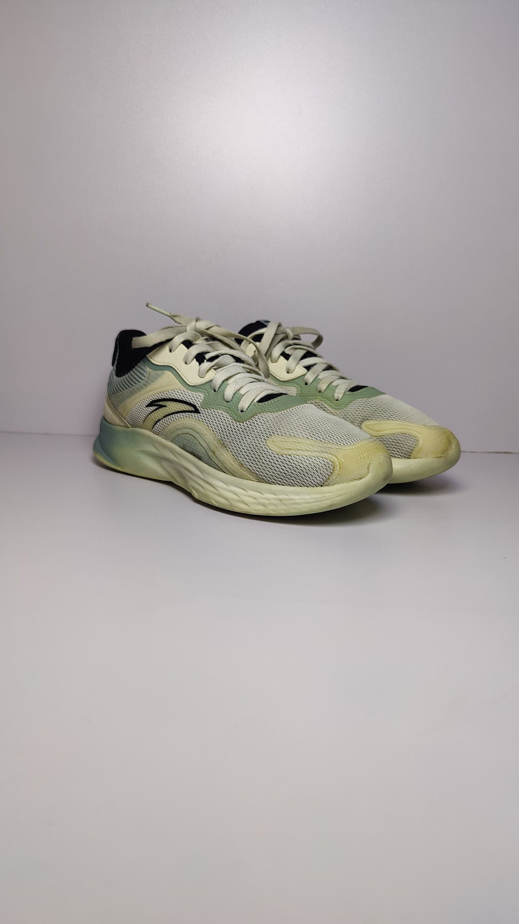 ANTA Running Series Sneakers