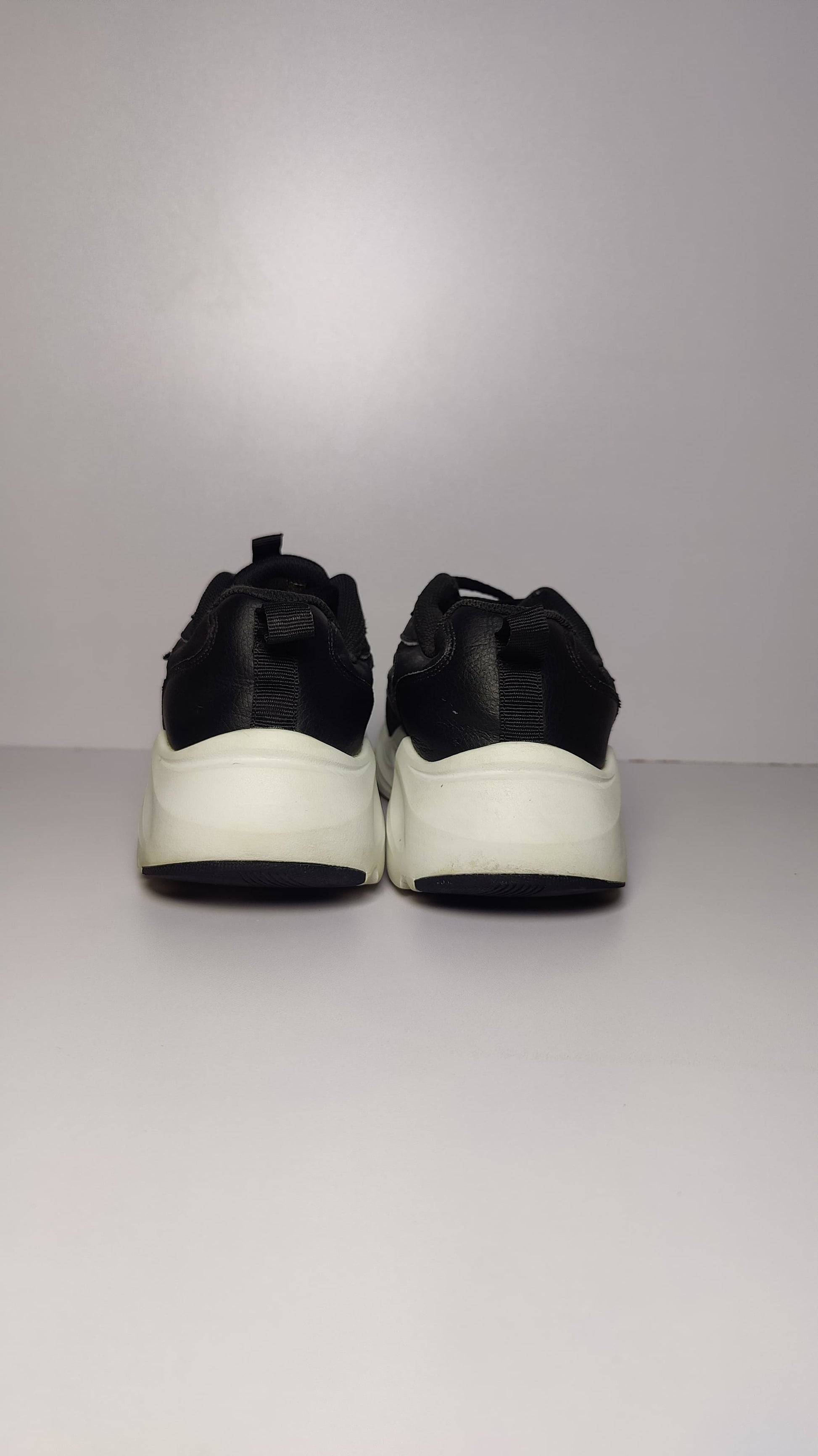 Skechers Stamina Airy Marathon Running Shoes