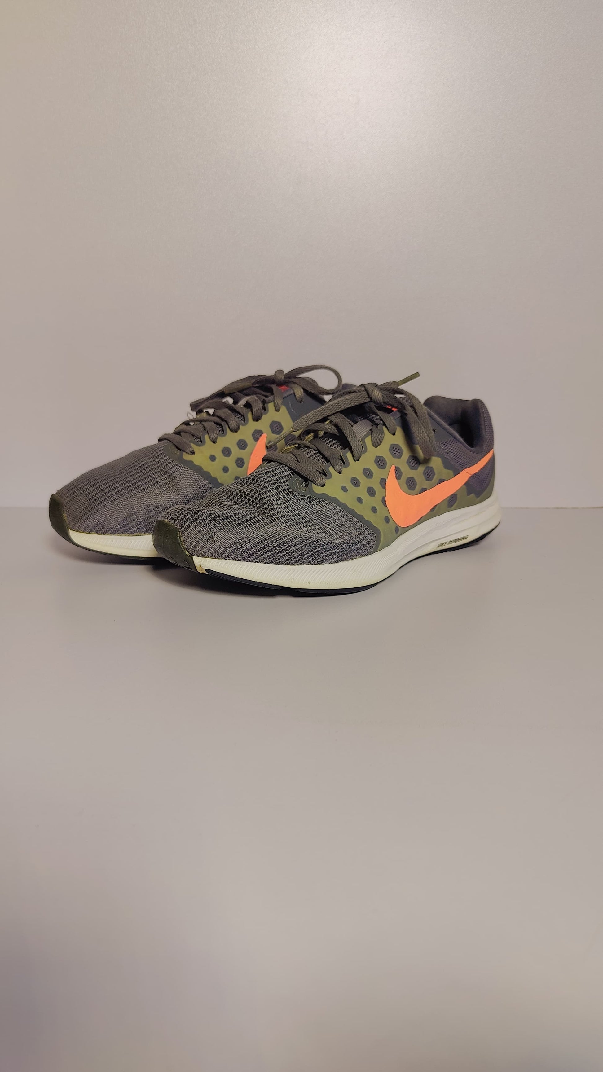 Nike Downshifter 7 (Grey/Lava Glow, Women)