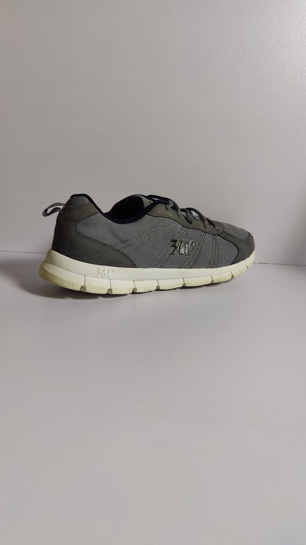 361° Men’s Running Shoes – Gray