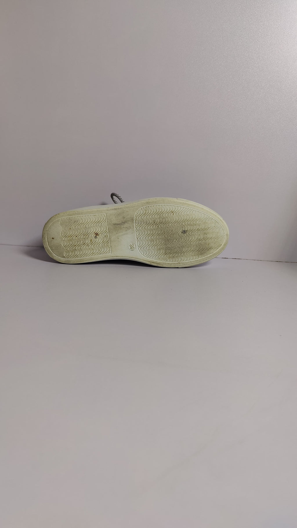 Blowfish Malibu Sneakers – Size 11