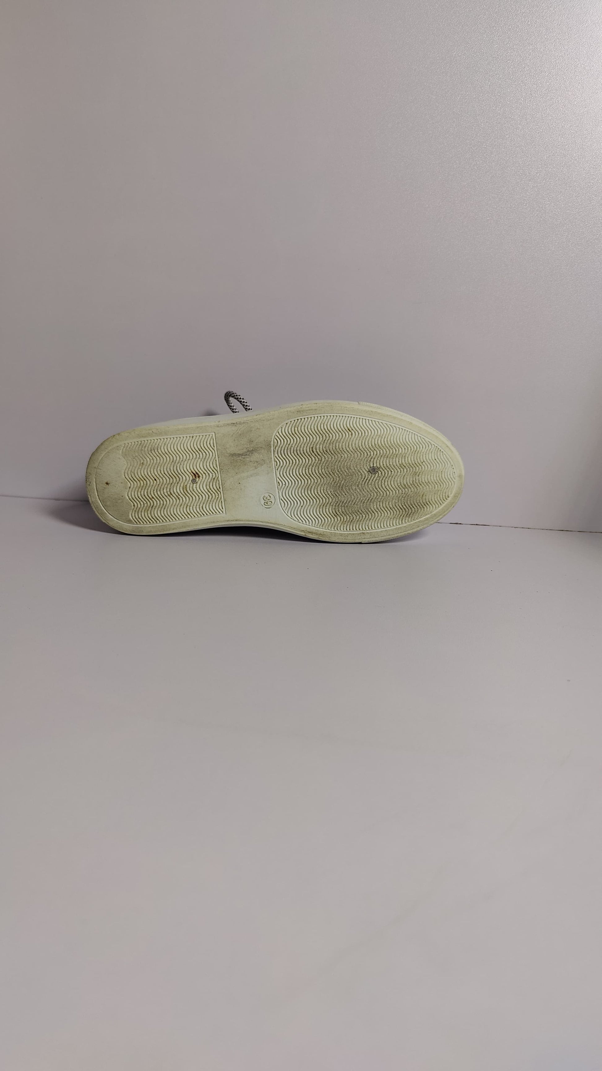 Blowfish Malibu Sneakers – Size 11