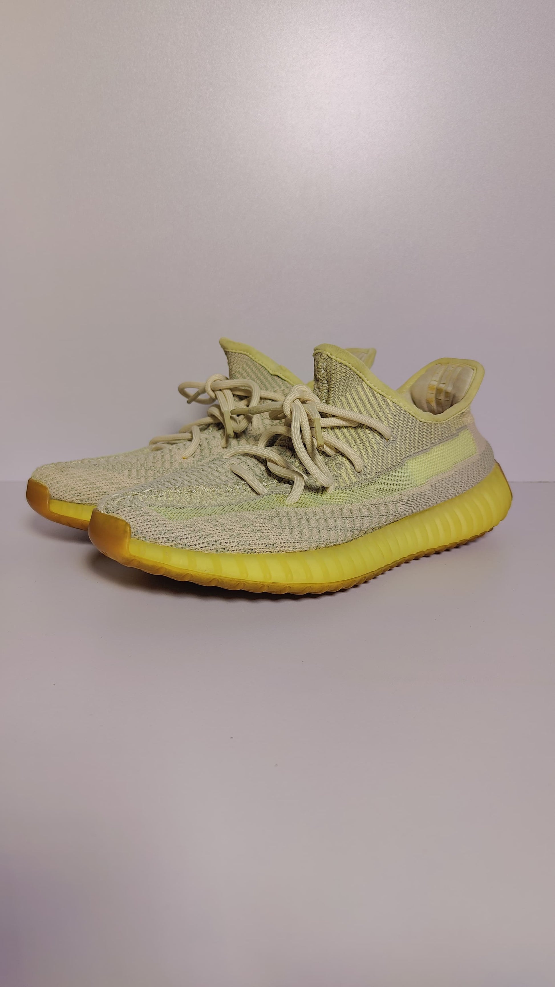 Adidas Yeezy Boost 350 v2 (Off White)