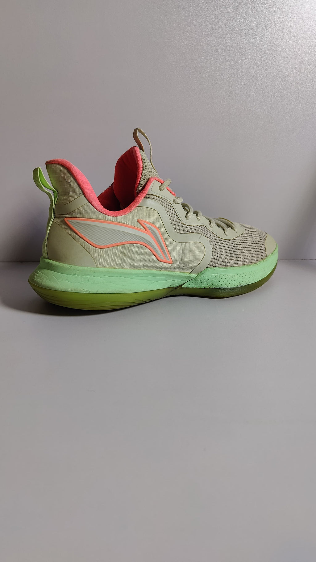Li-Ning Wade Flash – Pearl Powder