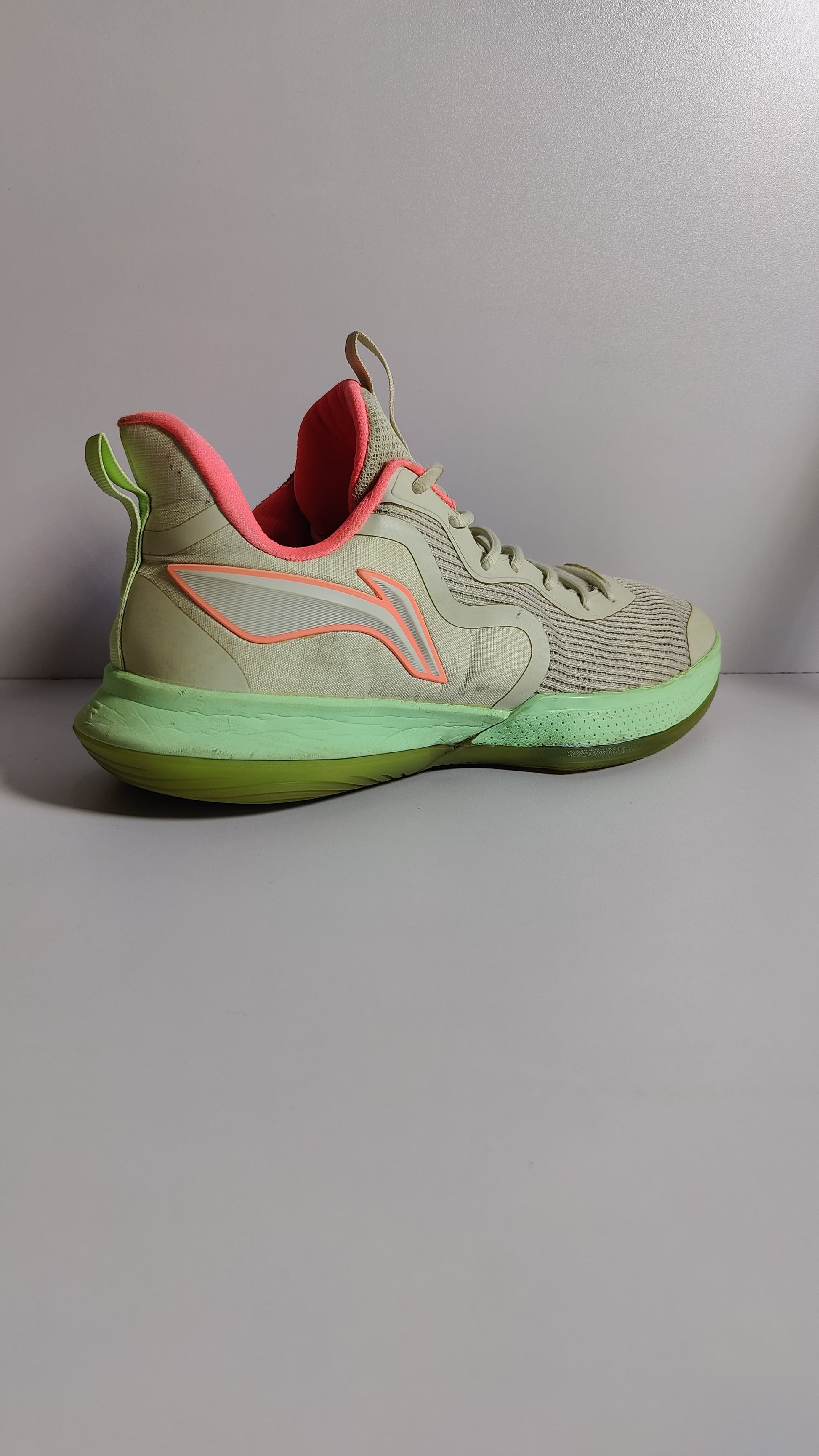 Li-Ning Wade Flash – Pearl Powder