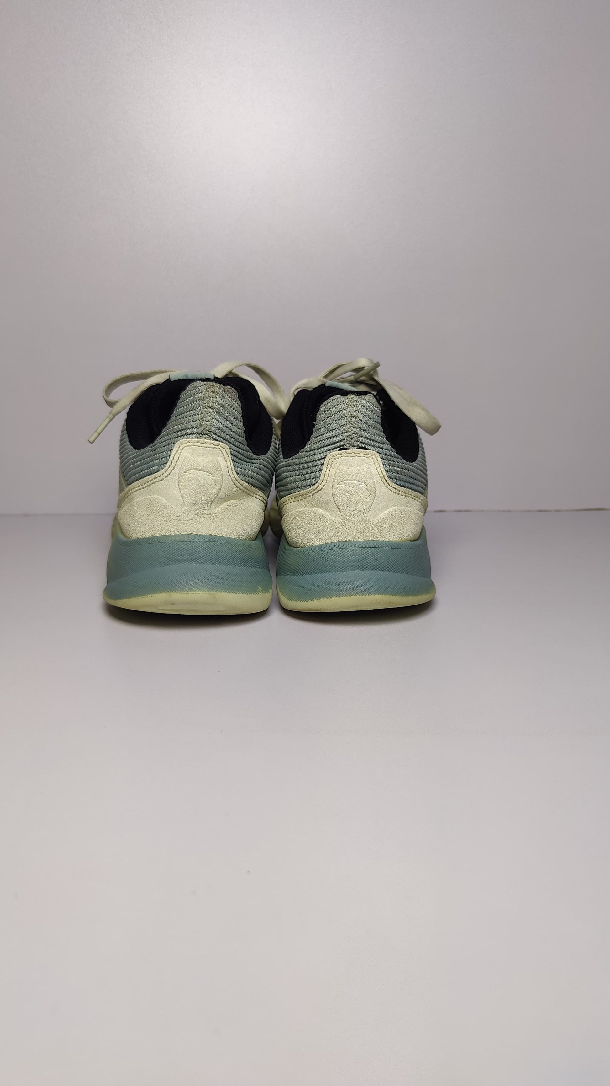 ANTA Running Series Sneakers