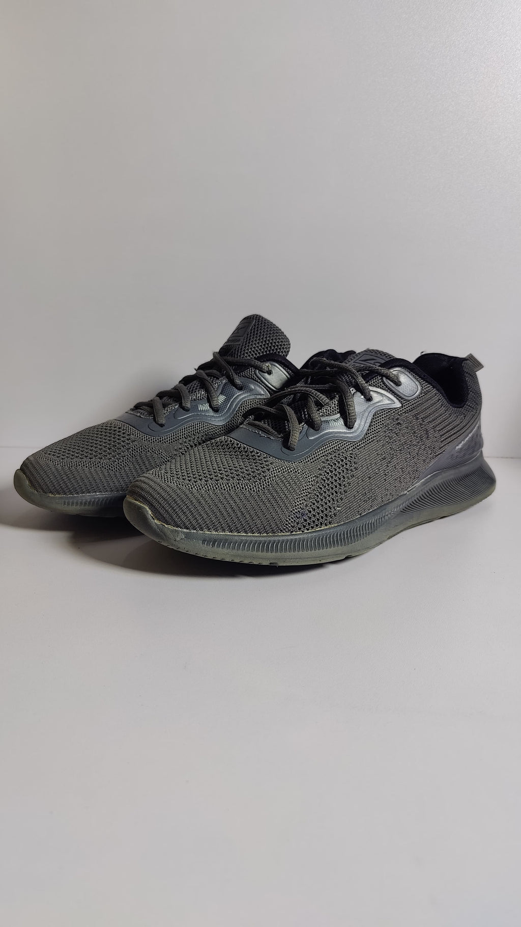 Black Everyday Work Sneakers